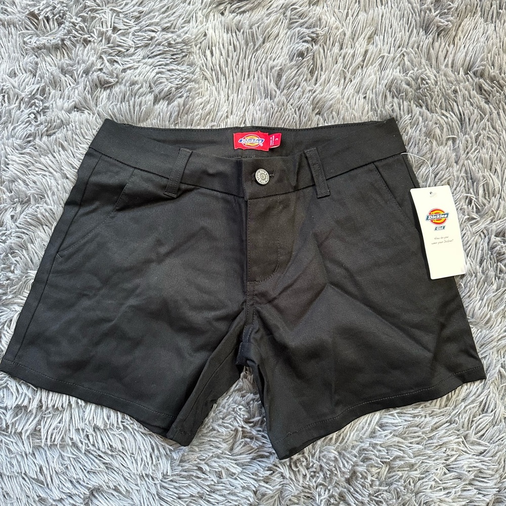 Women’s/ Juniors black Dickies shorts, brand new with tags